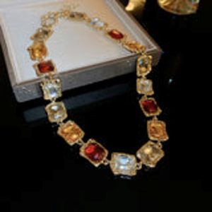 Medieval Round Hexagon Ellipse Triangle Geometric Alloy Electroplating Necklaces