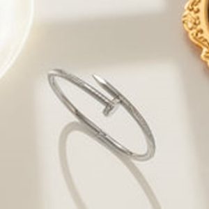 Moderate Luxury Letter Stainless Steel 18K Gold Plated Banglesj